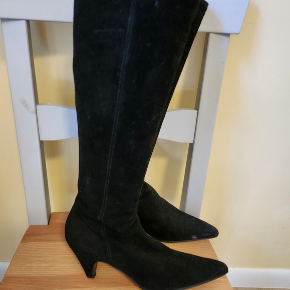 Prada suede boots - Picture 2 of 3